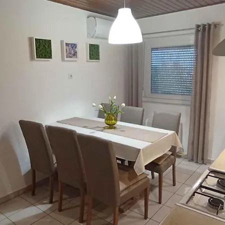 - Balaton 20084 Апартаменты Балатонсарсо