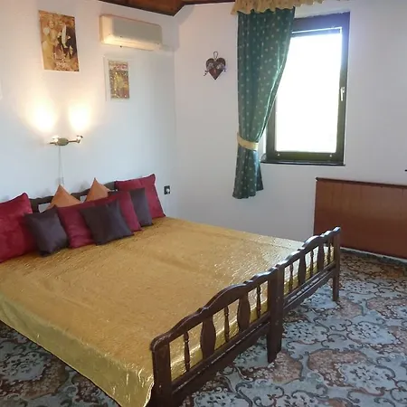 - Balaton 20084 Апартаменты