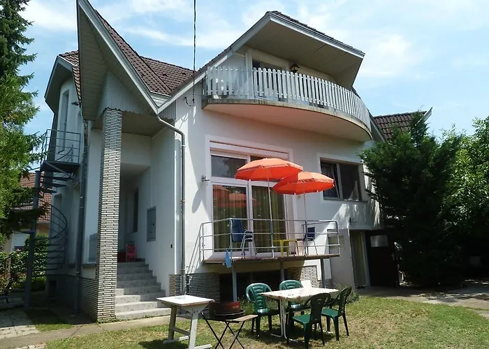 - Balaton 20084 Balatonszarszo